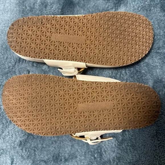 Style & Co. Cream Toe-Post Sandals with Gold Buckle - Picture 5 of 8